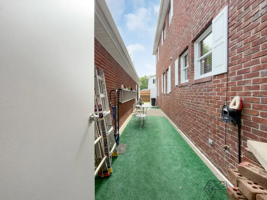 132 Tulip, Paintsville, KY 41240 - #3