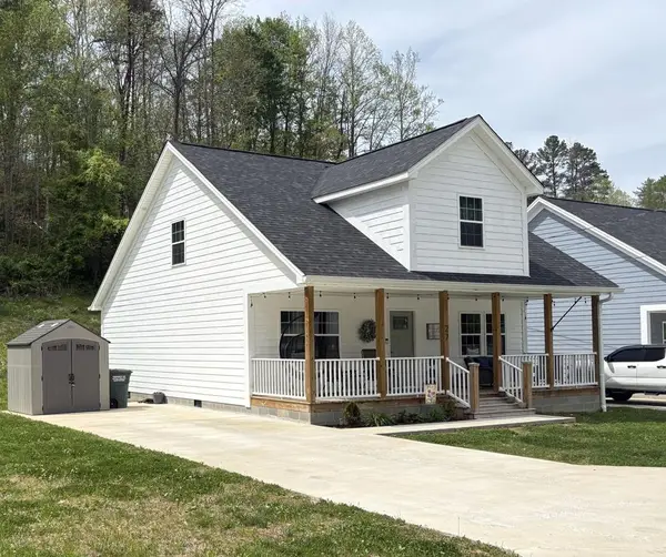 27 Wetzel Dr, Paintsville, KY 41240