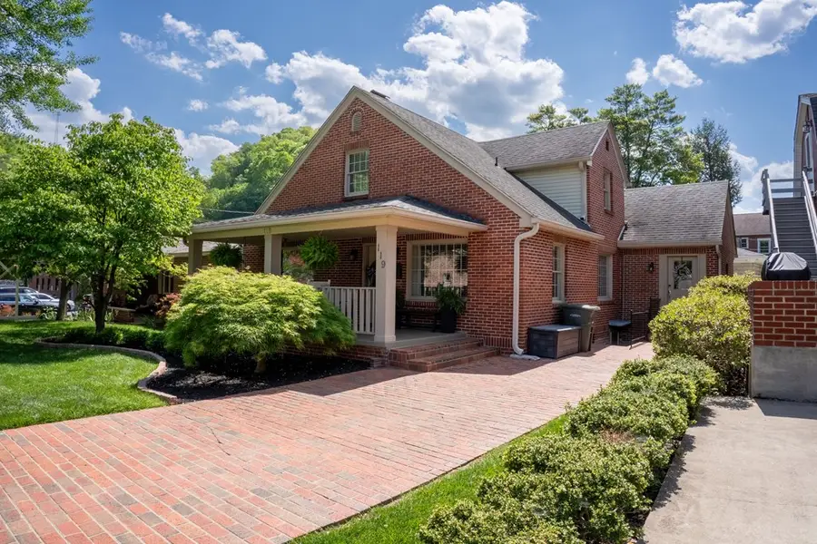 119 Saint Clair St., Pikeville, KY 41501 - #2
