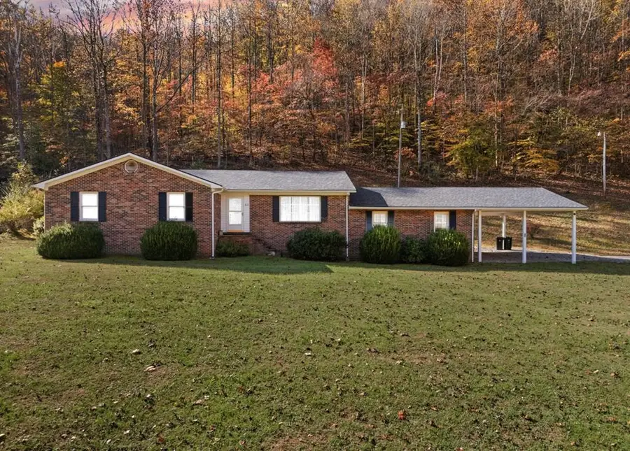40 Physicians Drive, Hindman, KY 41822 - #2