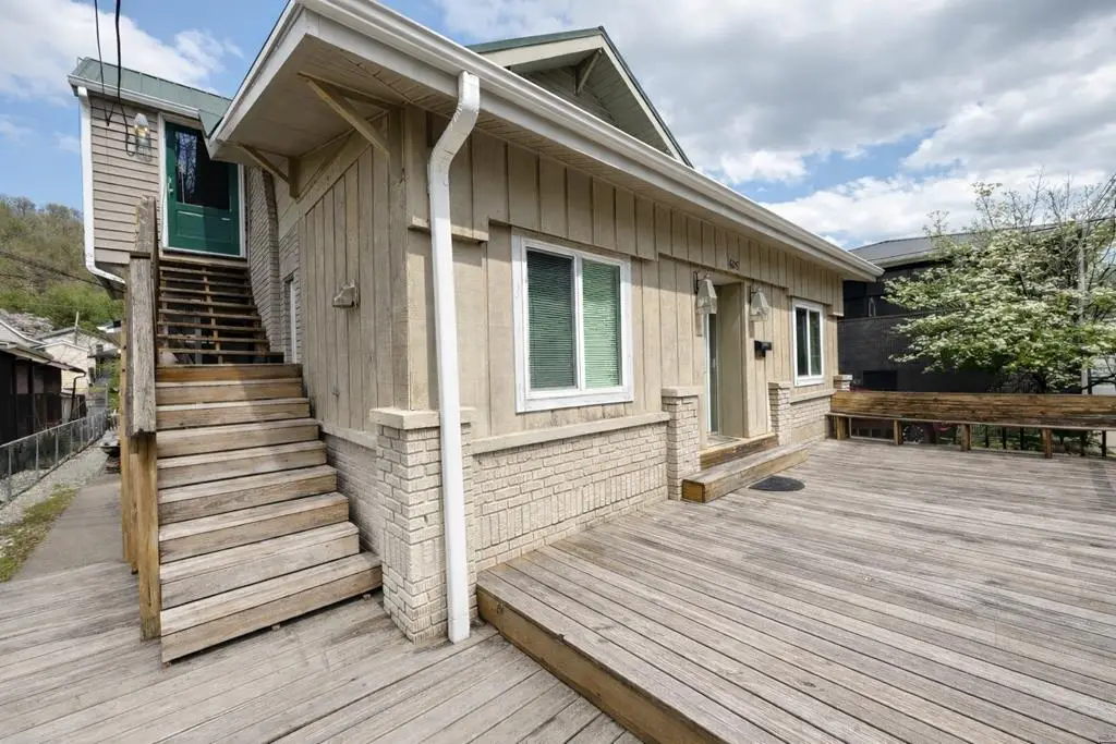 605 Hambley Blvd, Pikeville, KY 41501 - #1