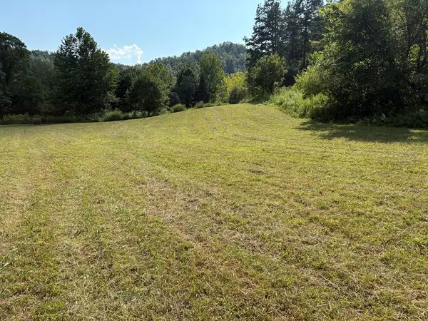 3750 Rockhouse Creek Road, Salyersville, KY 41465