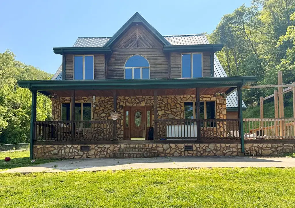 270 Finance Hollow, Martin, KY 41649 - #1
