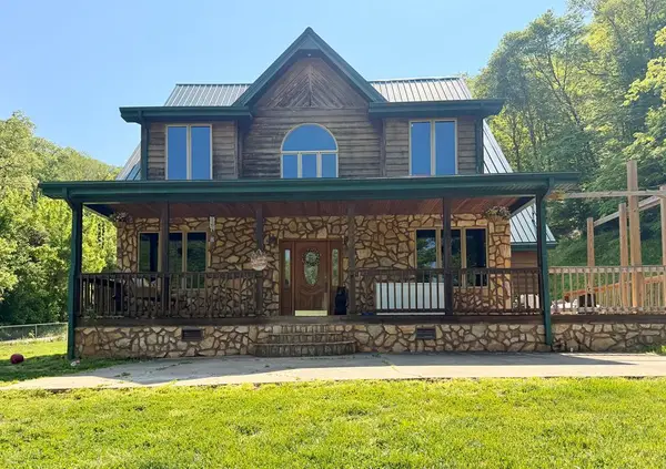 270 Finance Hollow, Martin, KY 41649