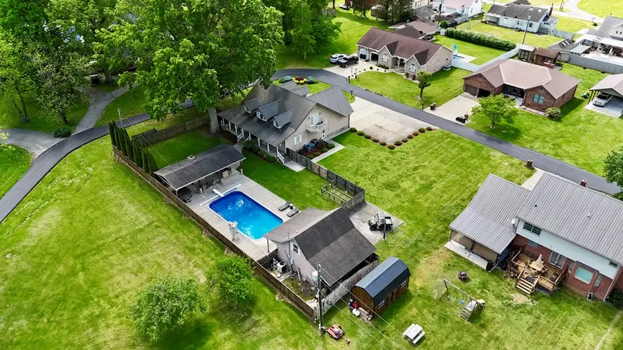 51 Red Dog Lane, Pikeville, KY 41501 - #3
