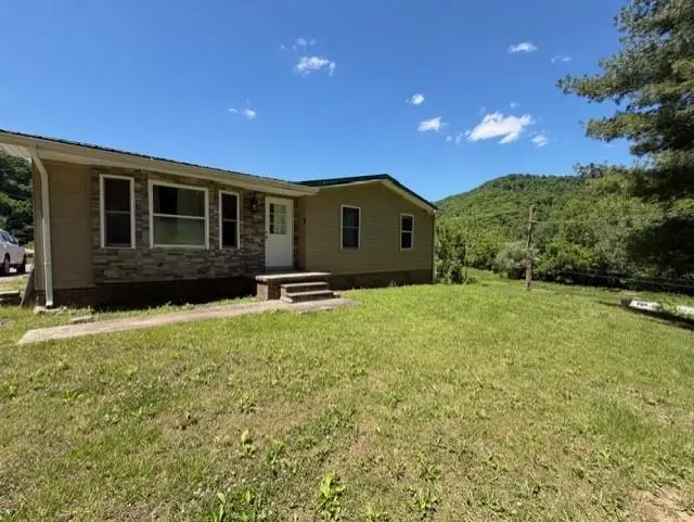 20 Thistle Cove, Allen, KY 41601 - #1
