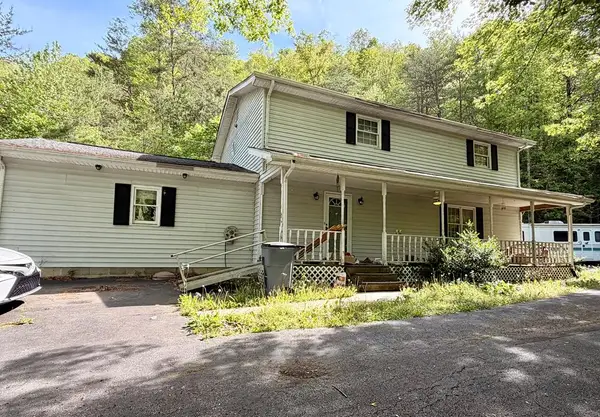 5104 Spurlock Creek, Prestonsburg, KY 41653