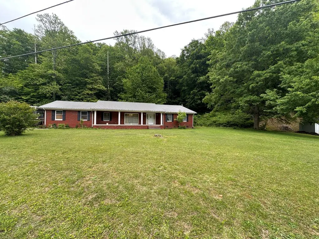 380 Daniels Creek, Banner, KY 41603 - #1