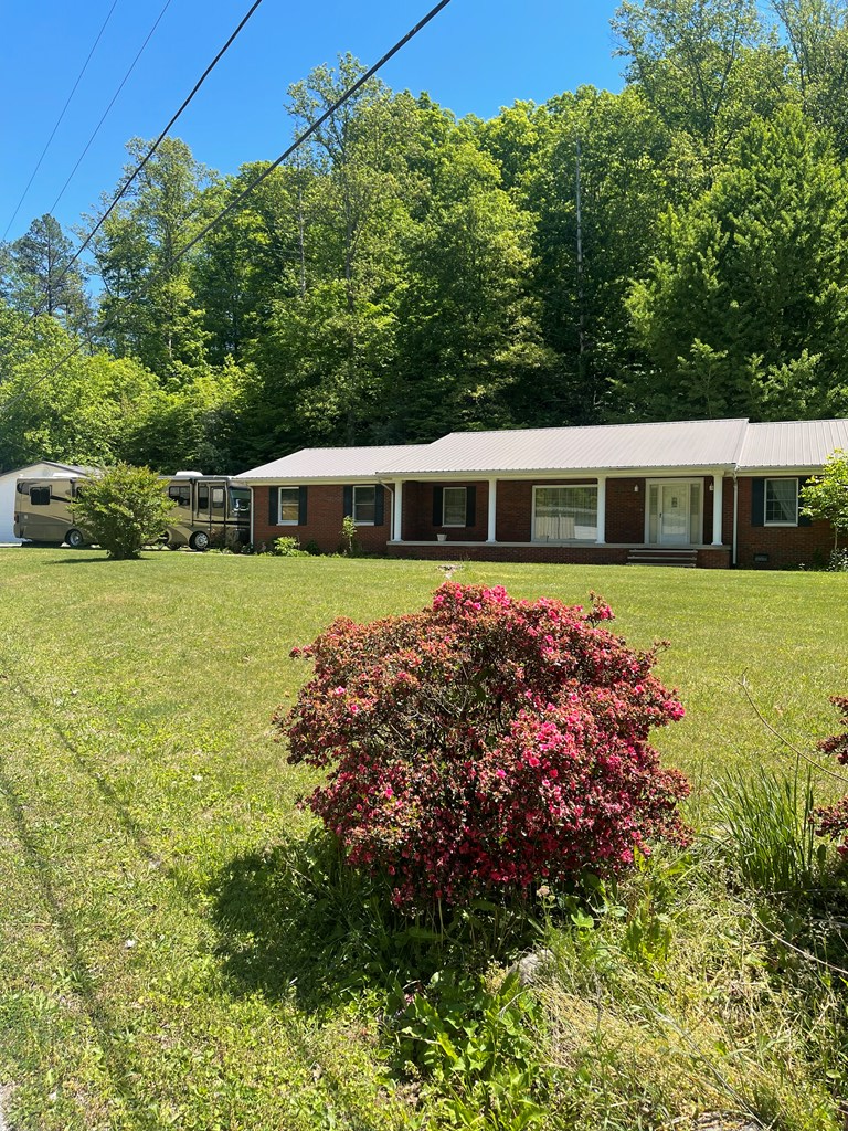 380 Daniels Creek, Banner, KY 41603 - #2
