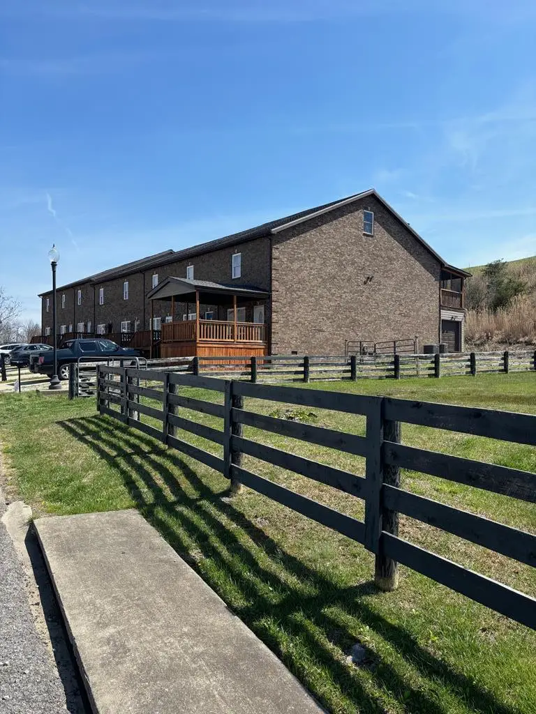 659 Clubhouse Drive, Prestonsburg, KY 41653 - #1