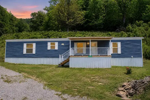 4816 Longfork Rd, Virgie, KY 41572