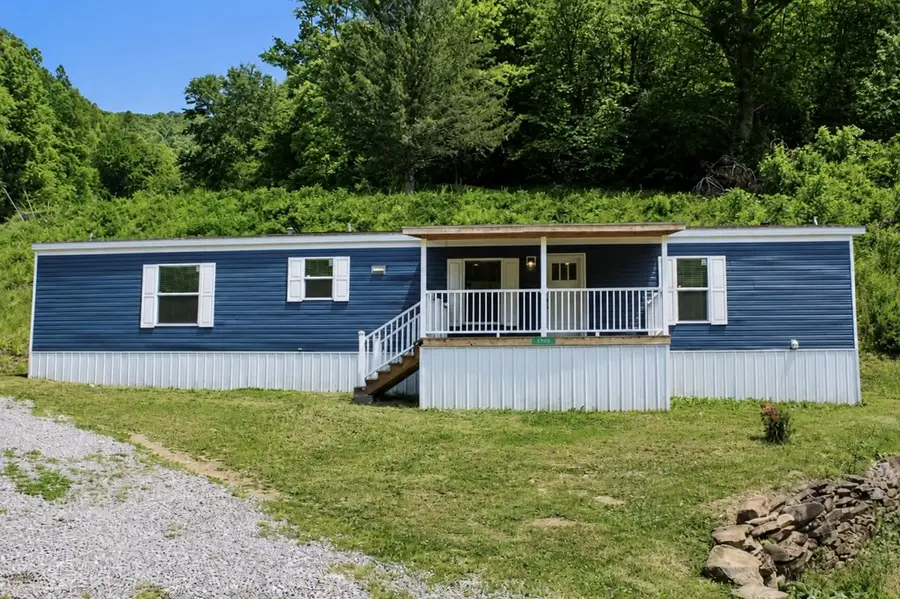 4816 Longfork Rd, Virgie, KY 41572 - #2