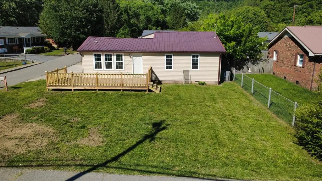118 Wells Drive, Prestonsburg, KY 41653 - #1