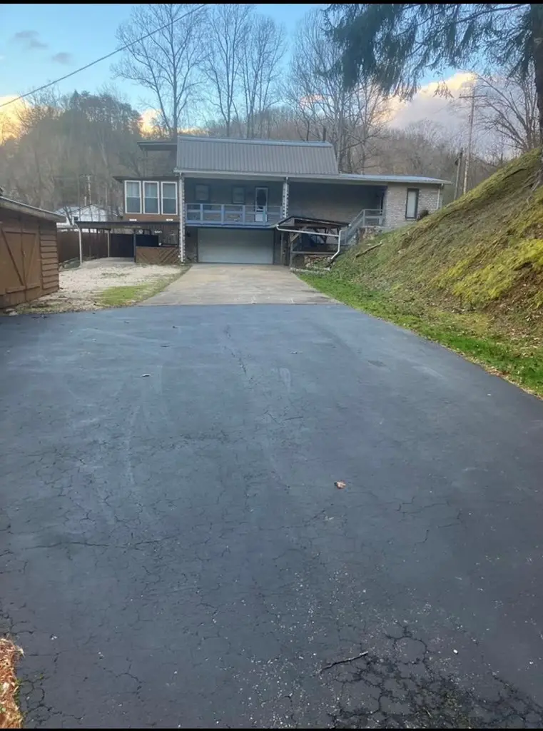 41 Woodland Estates, Paintsville, KY 41240 - #2