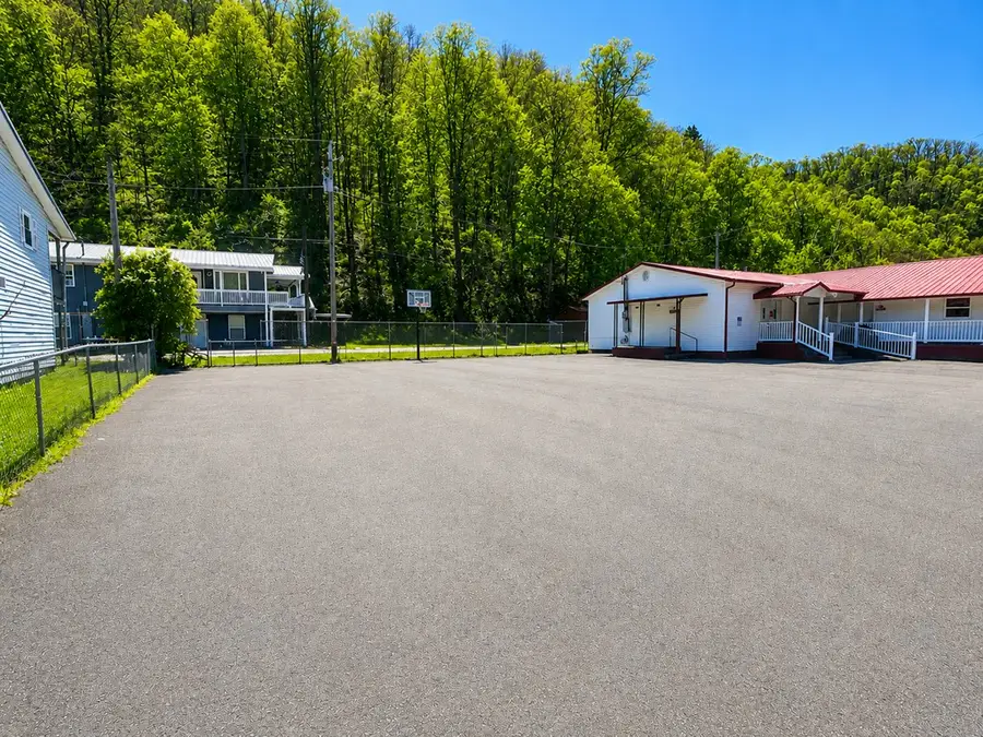 1620 Rockhouse Fork Road, Delbarton, WV 25670 - #2