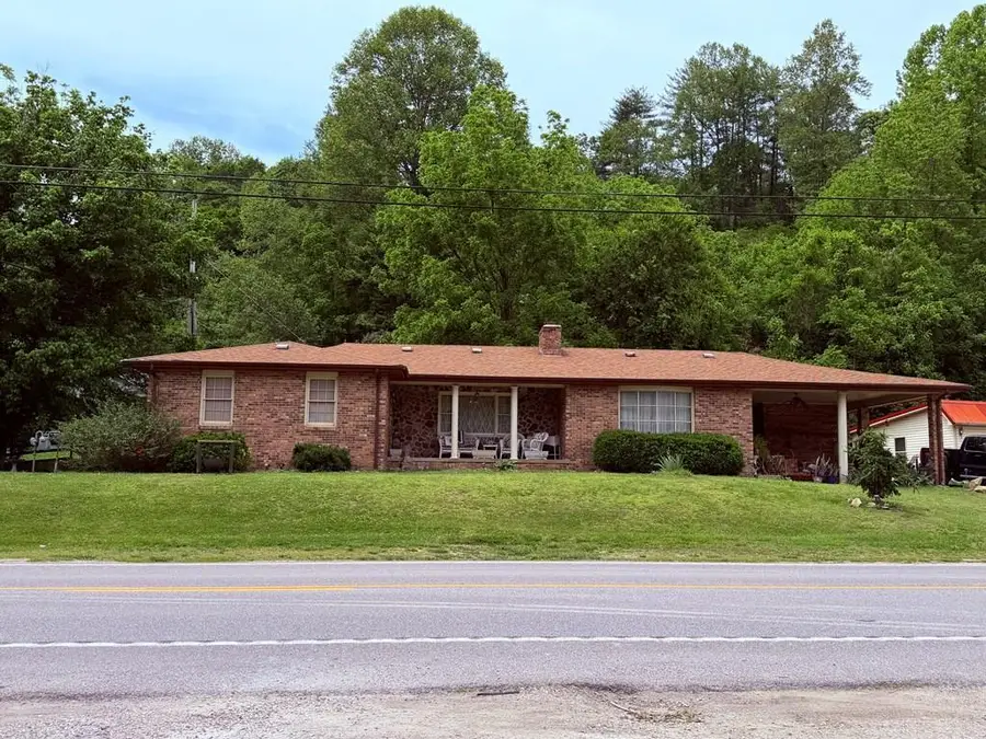 297 Ky Route 172, Staffordsville, KY 41256 - #2