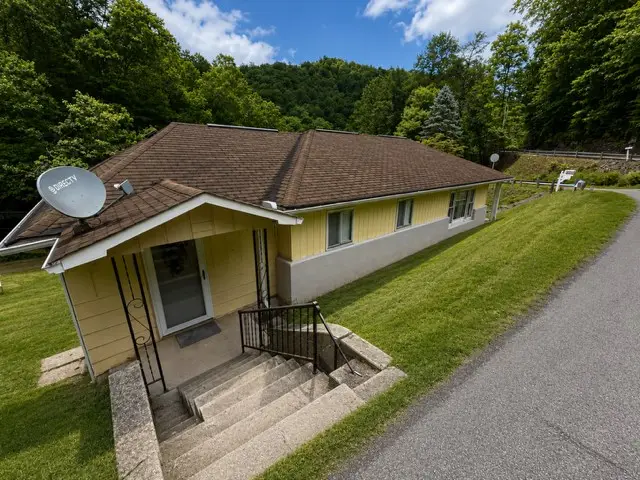 11 Beech Creek Road, Matewan, WV 25678 - #2