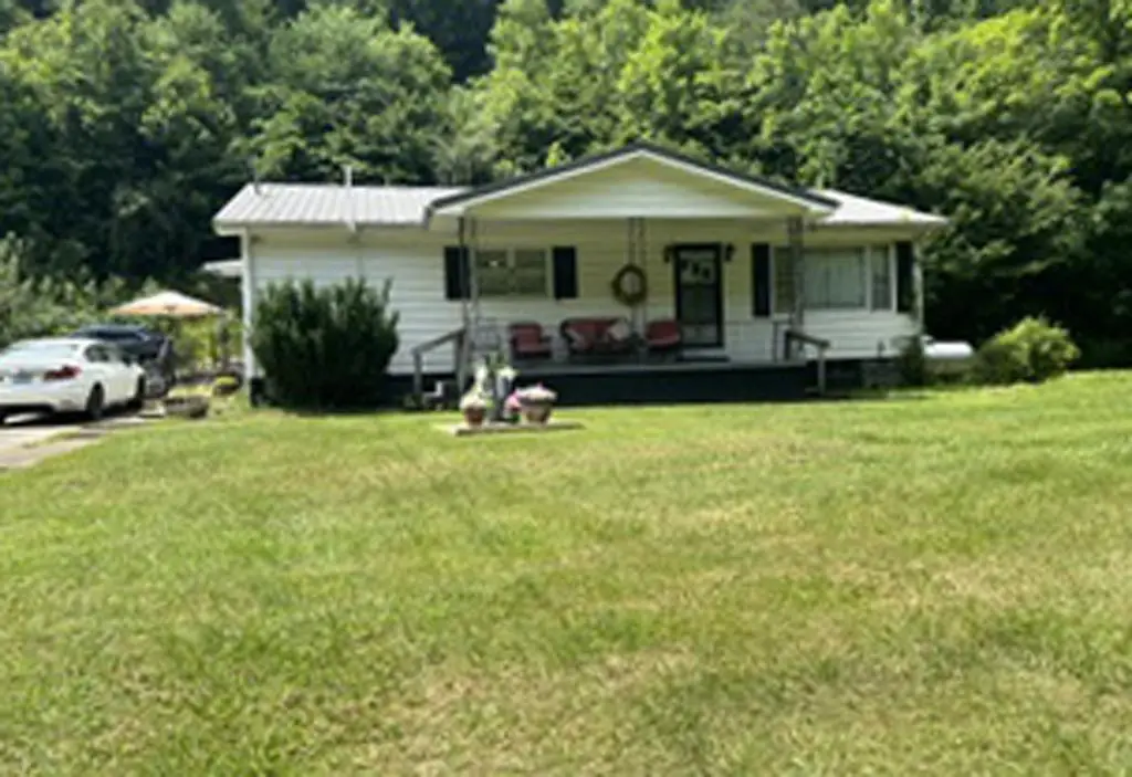 90 Glen Dr, Risner, KY 41031 - #1