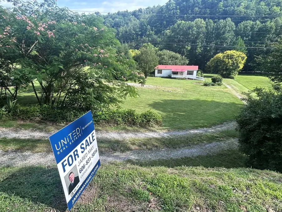 763 Ky Rt 825, Hagerhill, KY 41222 - #2