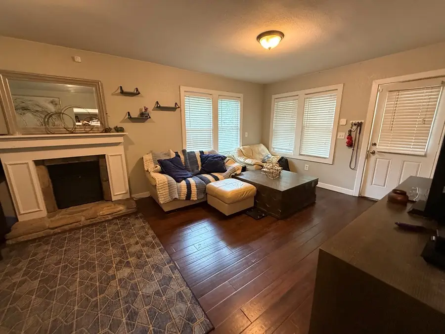 112 Perry Street, Pikeville, KY 41501 - #2