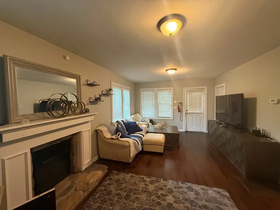 112 Perry Street, Pikeville, KY 41501 - #3