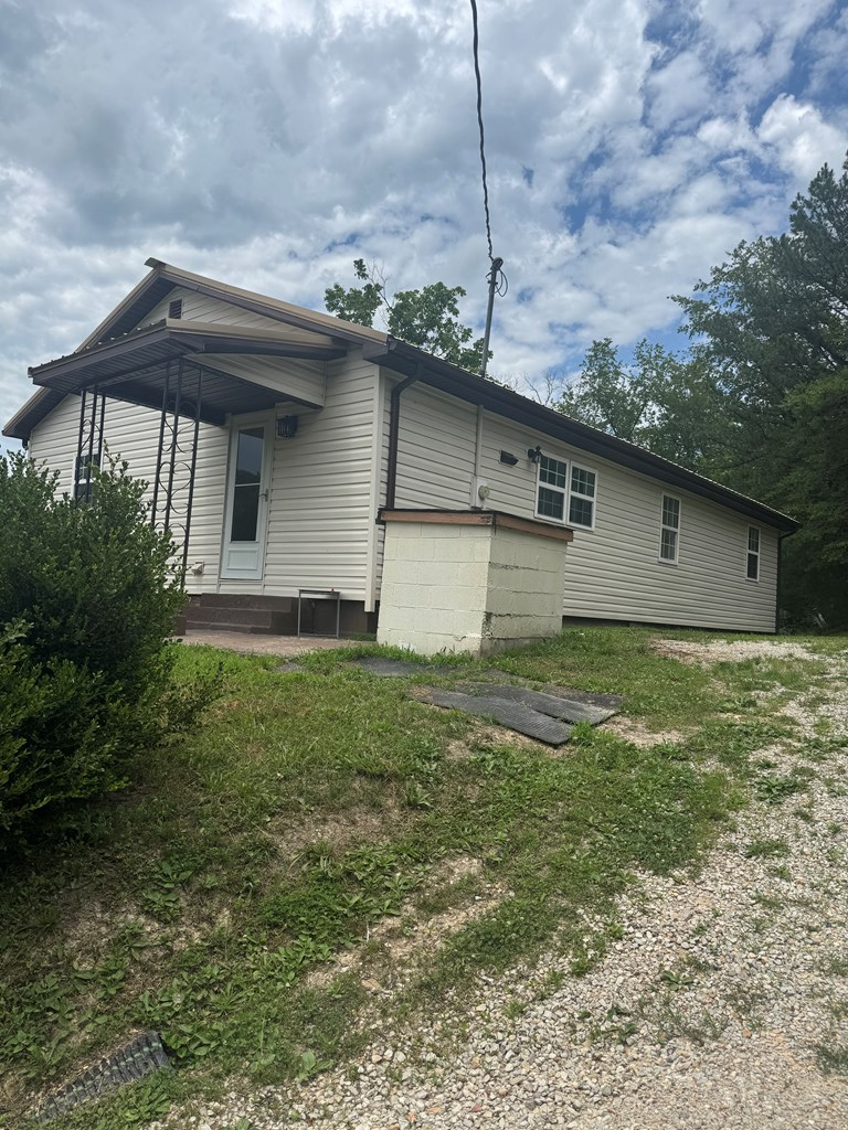 12511 Hwy. 1690, Louisa, KY 41230 - #3