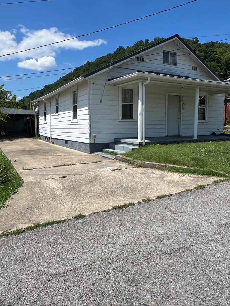 253 Hager Street, Prestonsburg, KY 41653 - #3