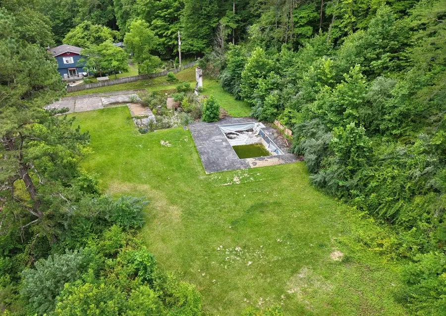 93 Begley Drive, Hazard, KY 41701 - #2