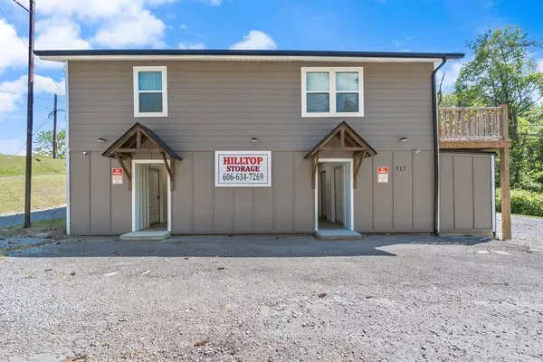 717 Jenkins Rd, Whitesburg, KY 41858