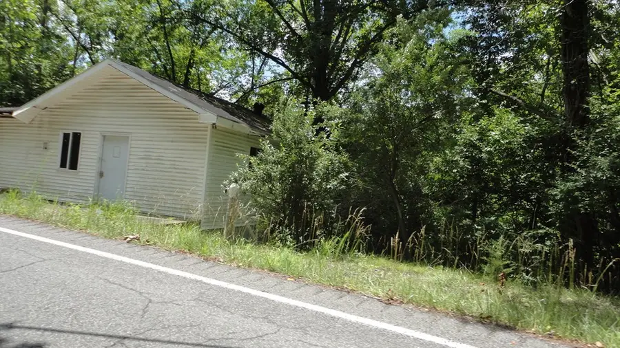 12418 South Hwy 3, Clifford, KY 41232 - #2