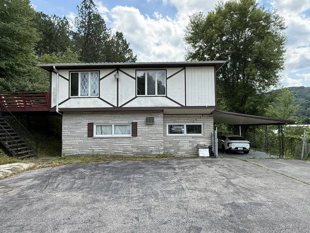 14376 Highway 550 E, Lackey, KY 41643 - #1