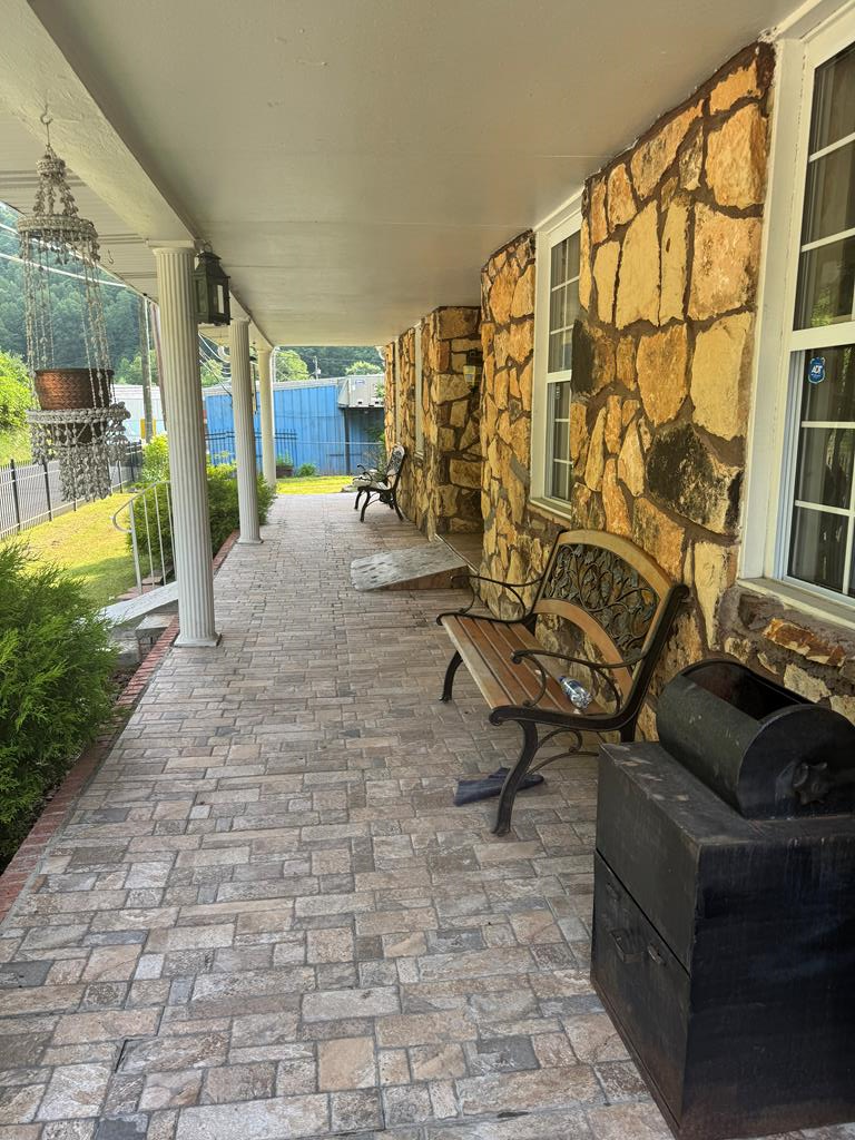 61 Turkey Creek Rd., Inez, KY 41224 - #3