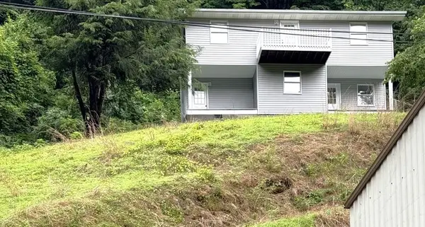19, 75 Bobby Miller Lane, Robinson Creek, KY 41560