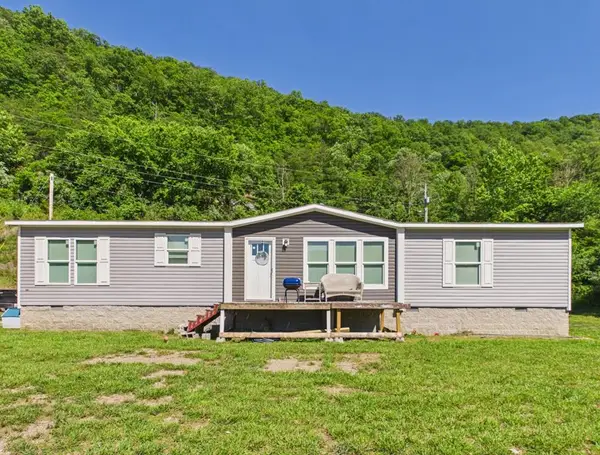 211 Liberty Lane, Harold, KY 41635