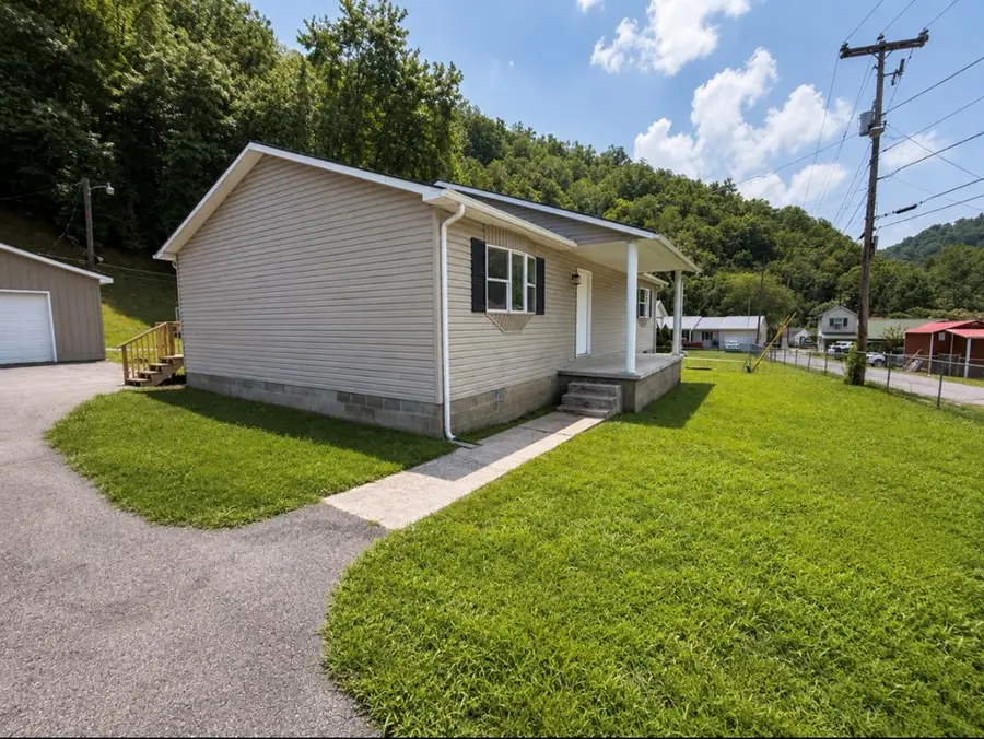 48 Beech Nut, Matewan, WV 25678 - #3