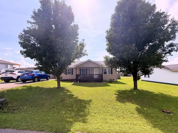 186 Outer Reef Road, Chavies, KY 41727
