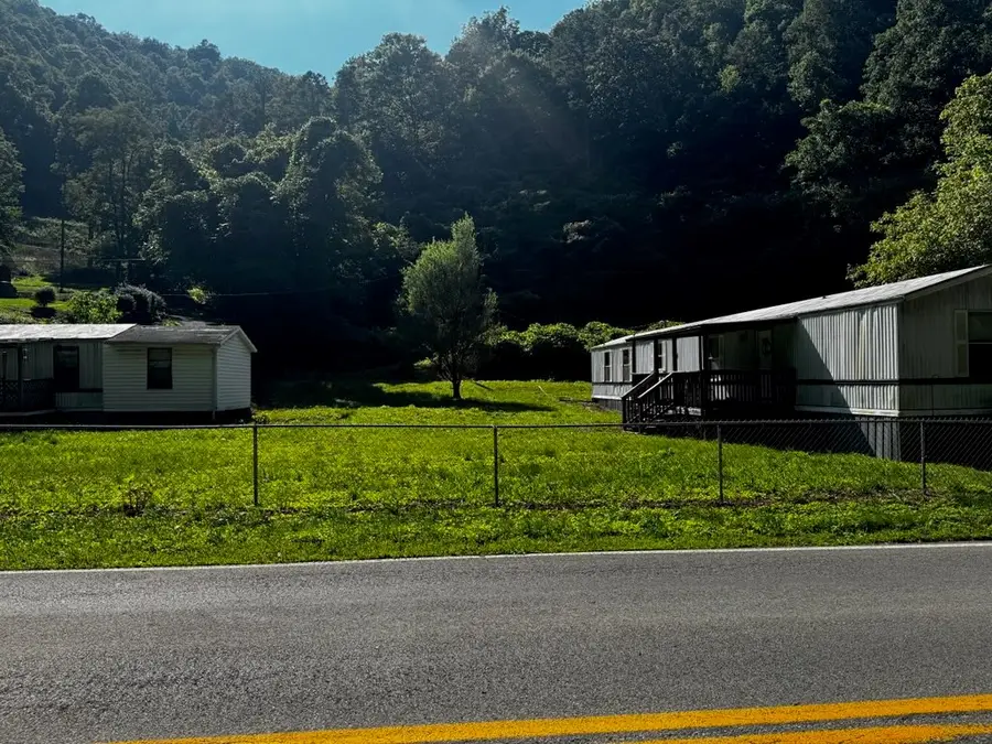 4305 Dorton Jenkins Highway, Jenkins, KY 41537 - #2