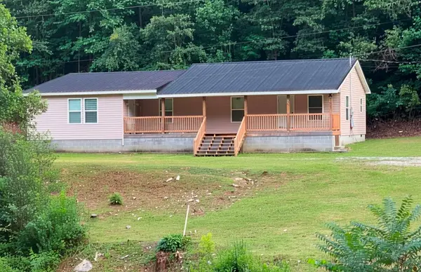 409 Right Fork Of Marshalls Branch Long Fork, Virgie, KY 41572