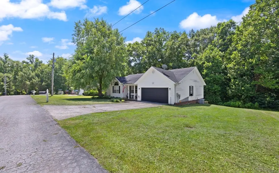 3028 Riverside Springs Drive, London, KY 40741 - #3