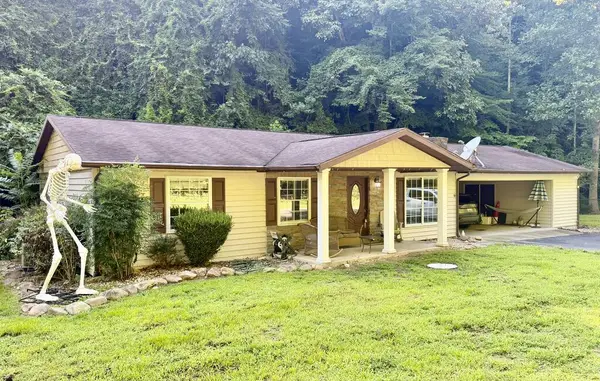 1481 Burning Fork Rd, Pikeville, KY 41501