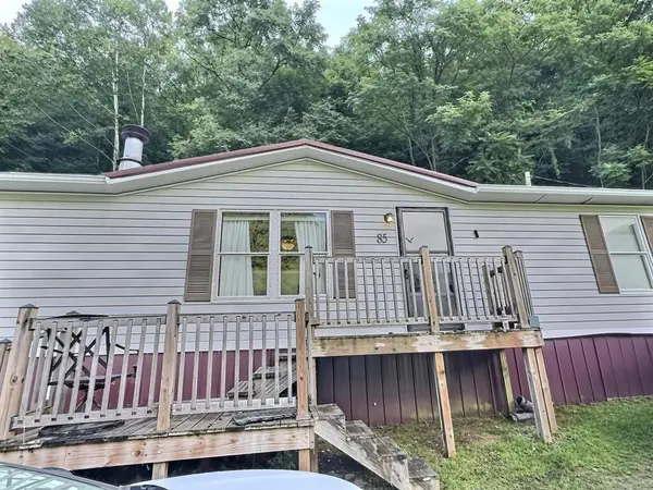 85 Willie Bevins Rd, Sidney, KY 41564