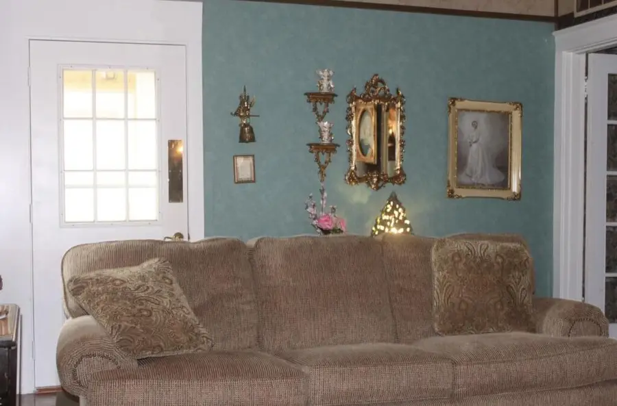 157 Second Street, Pikeville, KY 41501 - #2