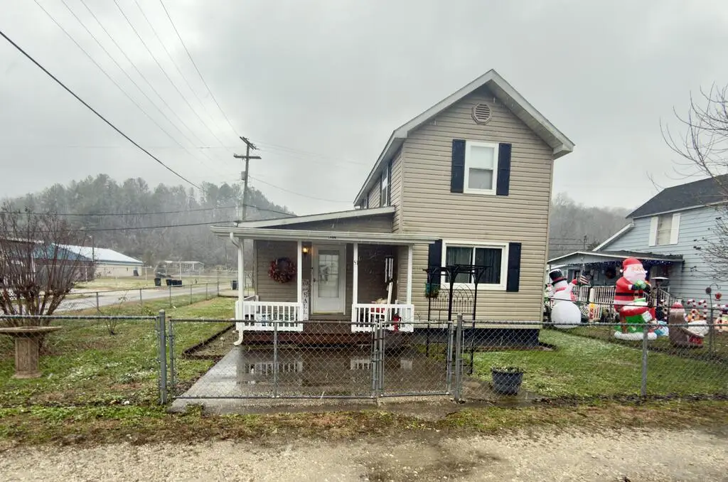 51 51 River Street, Auxier, KY 41602 - #1
