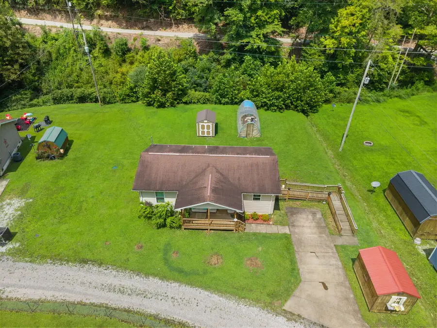 53 Chowning Way, Hazard, KY 41701 - #3
