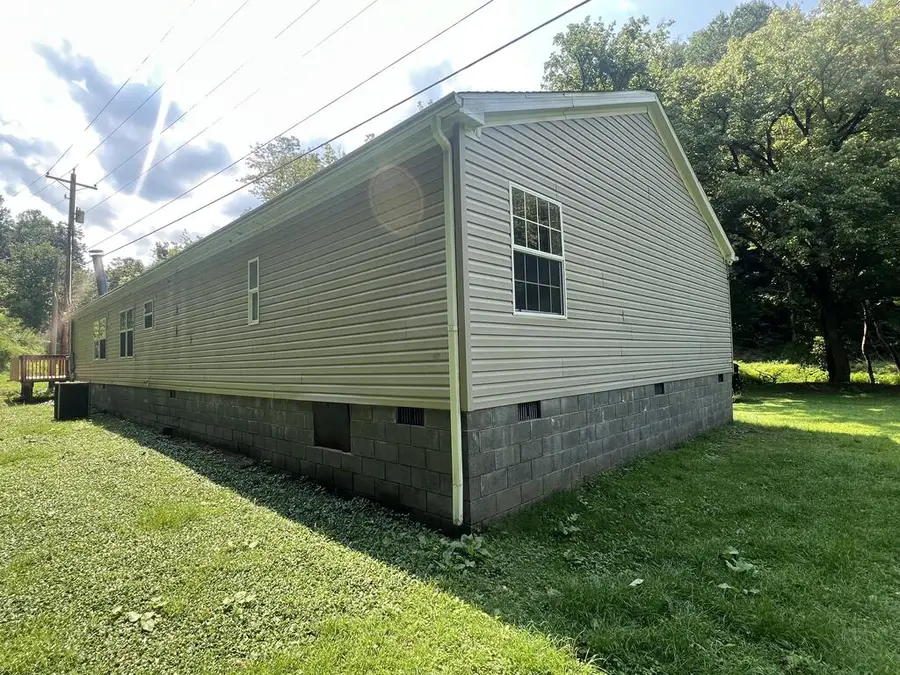 799 Left Fork Of Island Creek, Pikeville, KY 41501 - #2