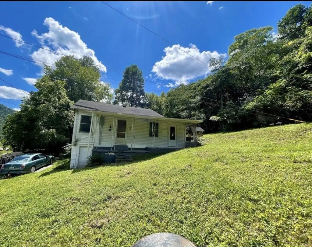 644 Clearwater Road, Wayland, KY 41666 - #1