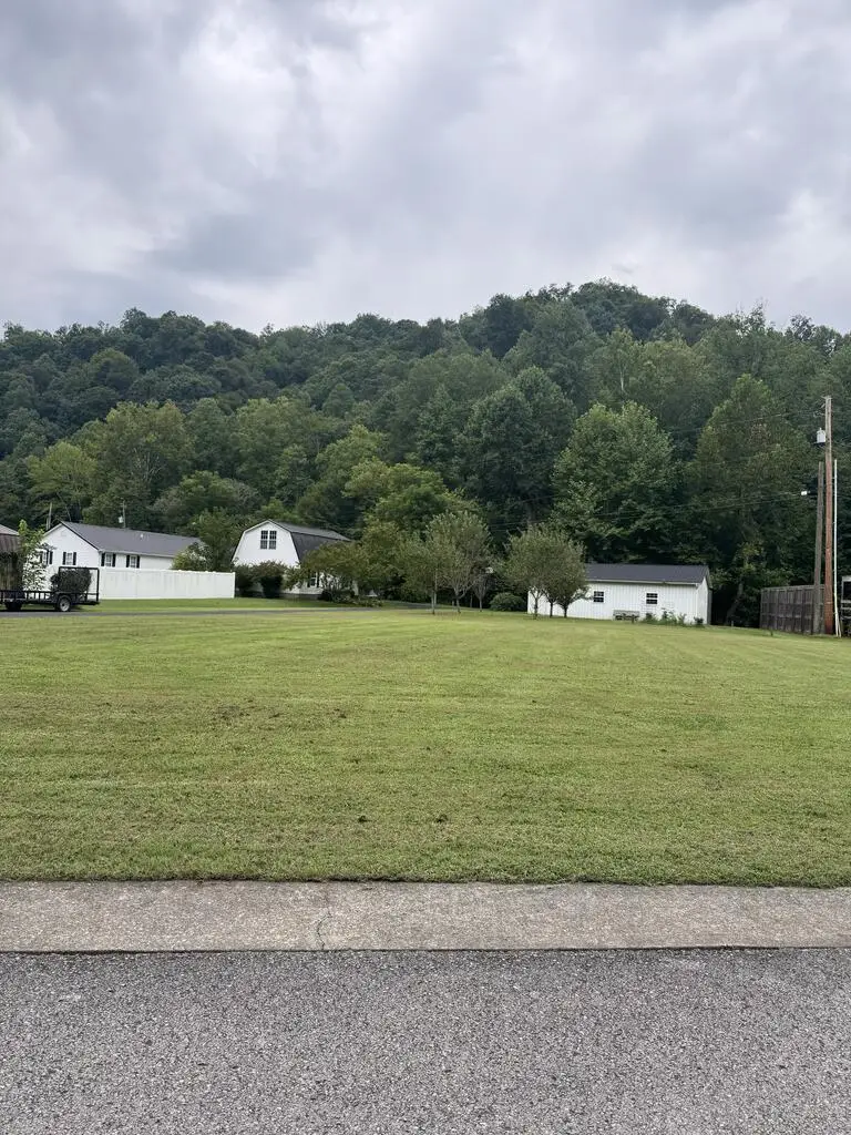 38 Creekwood Court, Inez, KY 41224 - #2
