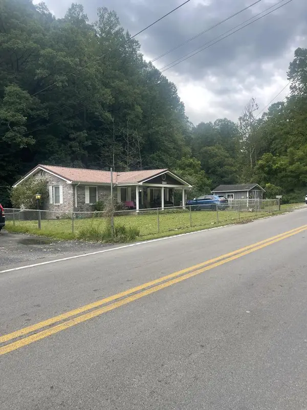 1940 Hwy 931 South, Whitesburg, KY 41858