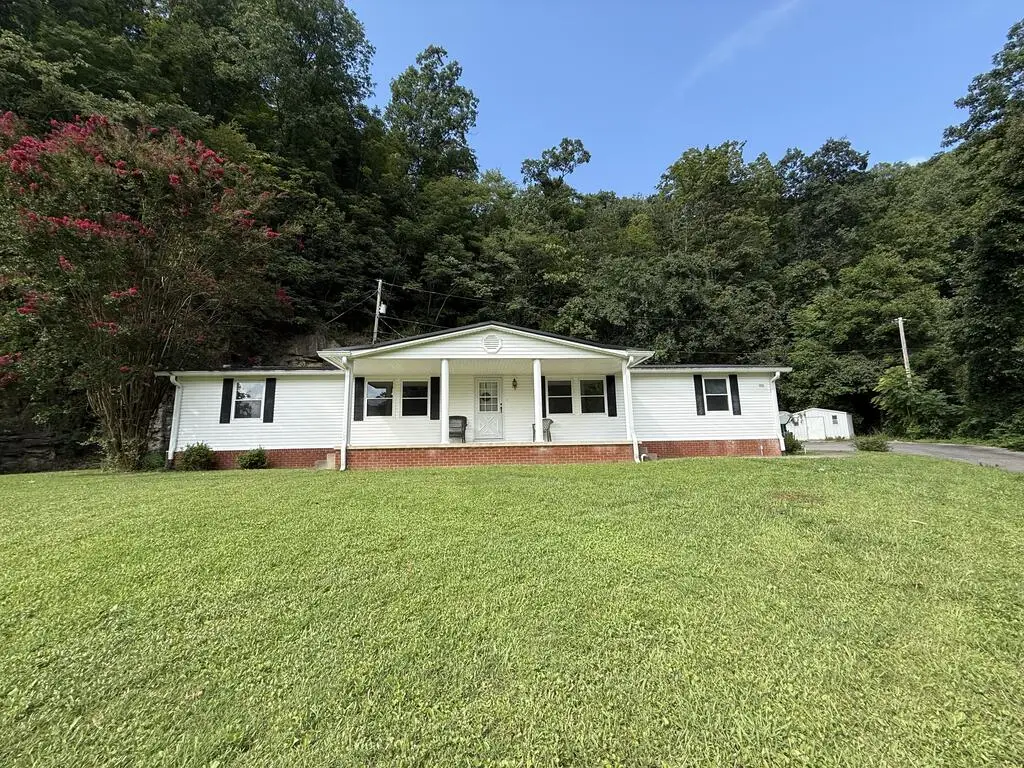 678 Ratliff Branch, Pikeville, KY 41501 - #1