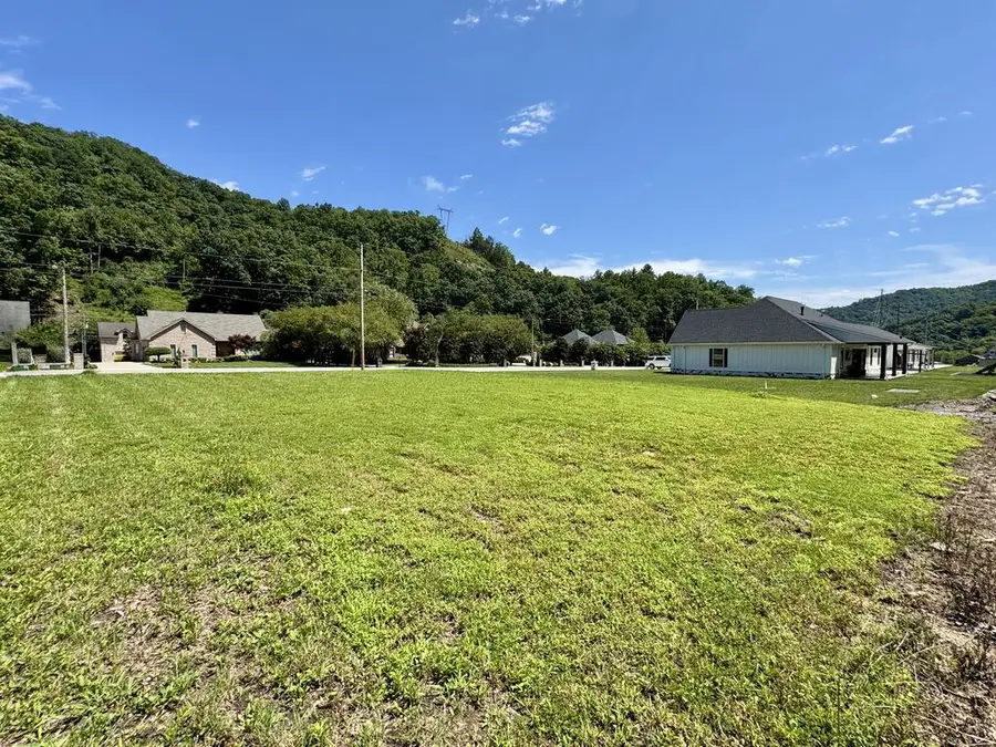 699 Cedar Creek Road, Pikeville, KY 41501 - #3